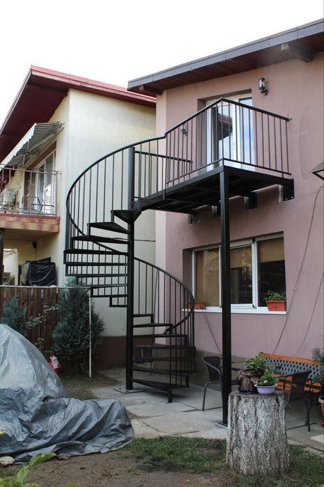 SCĂRI METALICE Interioare, Exterioare, Balustrade INOX , în toată Țara