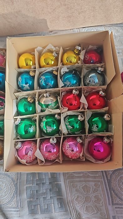 Люстра елочные украшения