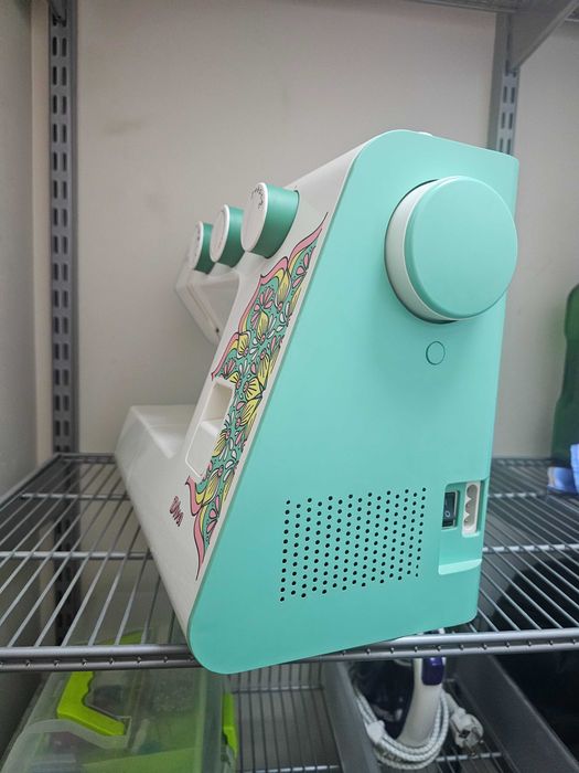 Швейная машина Janome Diva