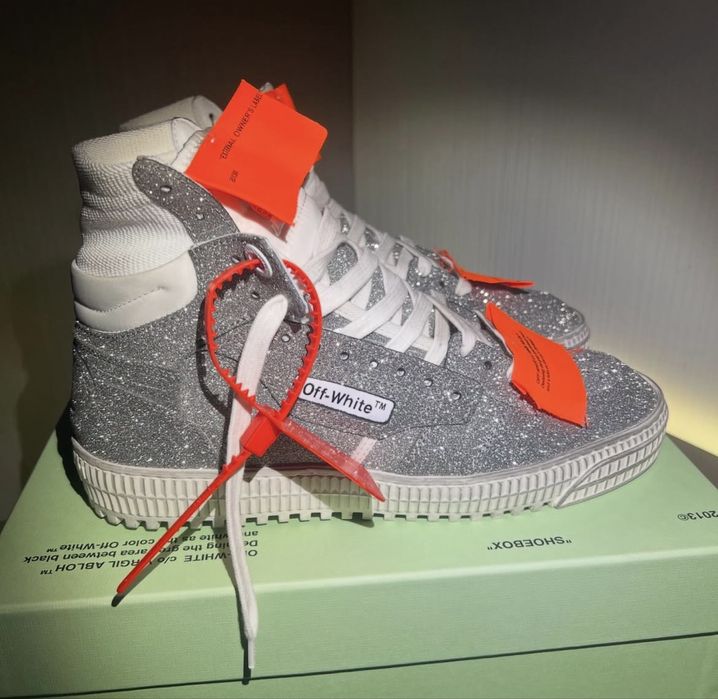 Adidasi off white court 3.0