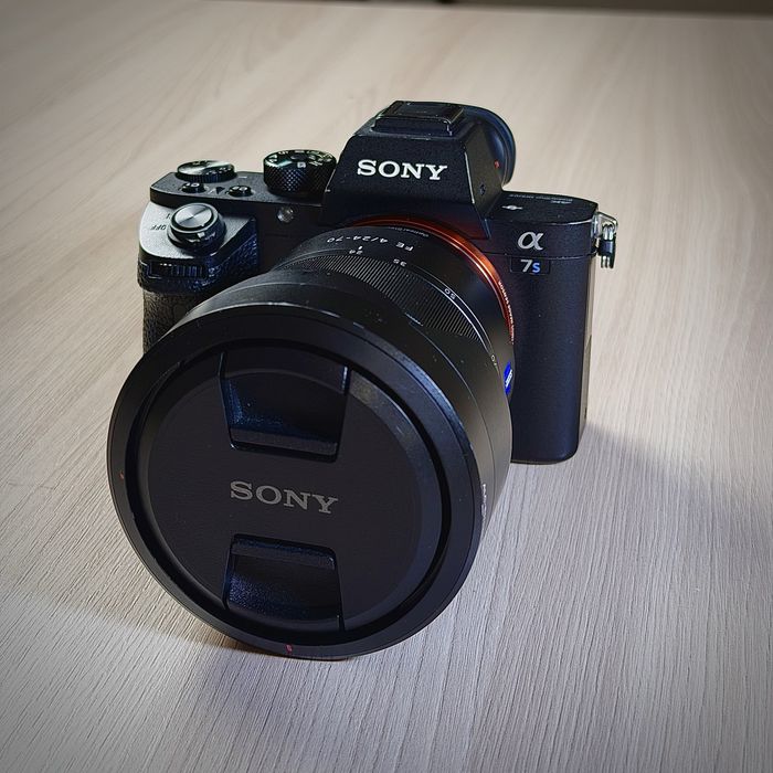 Видеокамера Sony a7s2