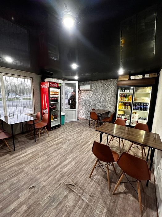 Стол и стулья для кафе кулинари