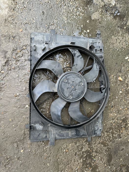 Electroventilator mercedes c class.w205.e class.w213..a09061100.