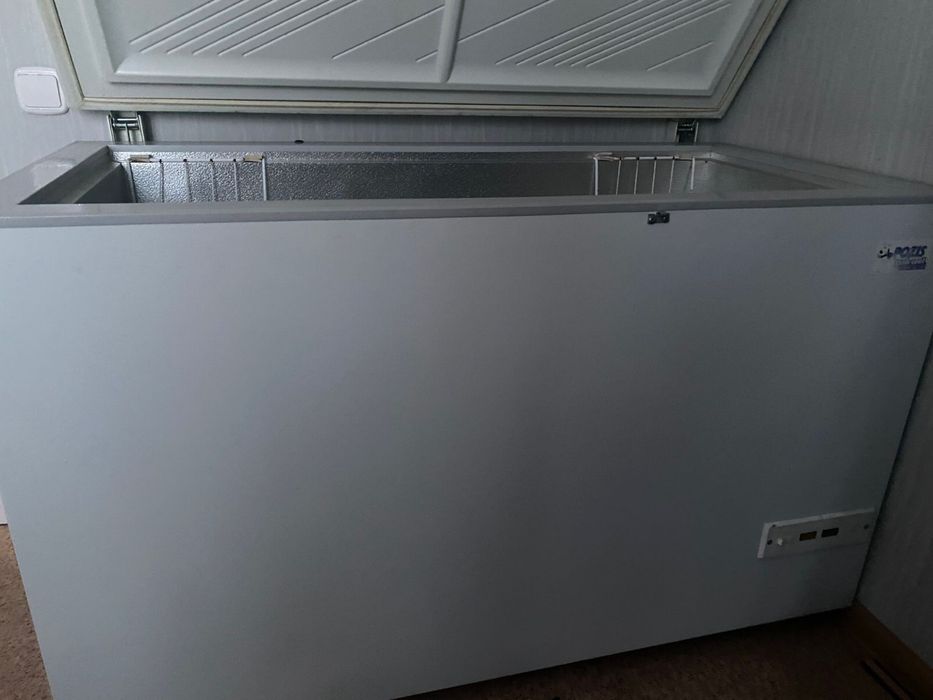 Продам морозильную камеру