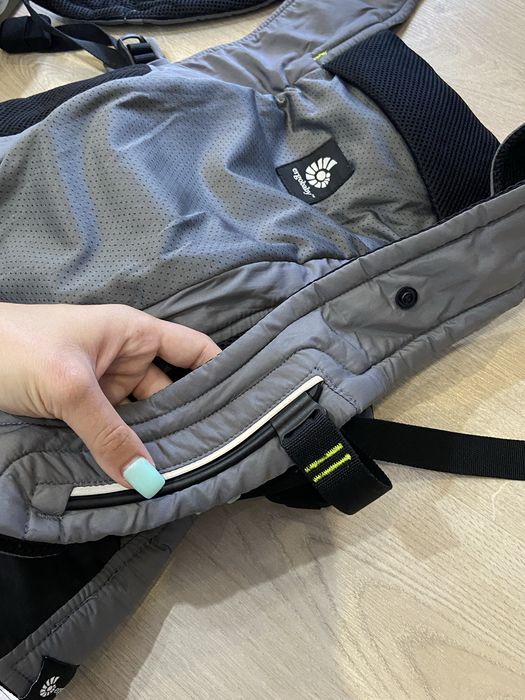 Ергономична раница Ergobaby away