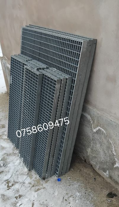Grilaje-trepte zincate 120x24