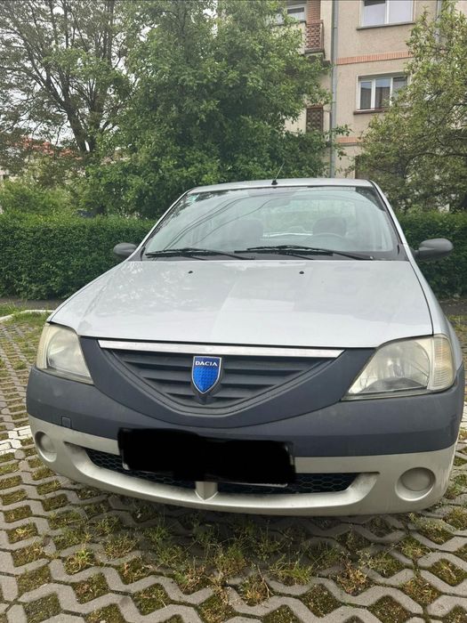 Dacia Logan din 2005