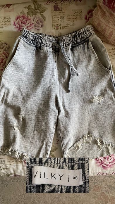 РАСПРОДАЖА вещей от 500 тенге!!! волейбольные штаны GIVOVA новые