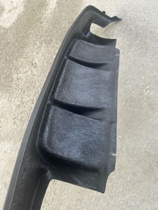 Difuzor Fibra Cleme Evacuare Dubla bara spate cu nervuri BMW E60 E61