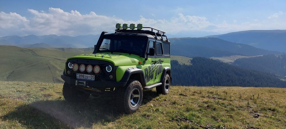 УАЗ  Хантер          .