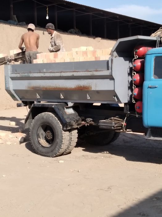 Пишган гишт ва хом гишт. Россиский ва хитой пресс