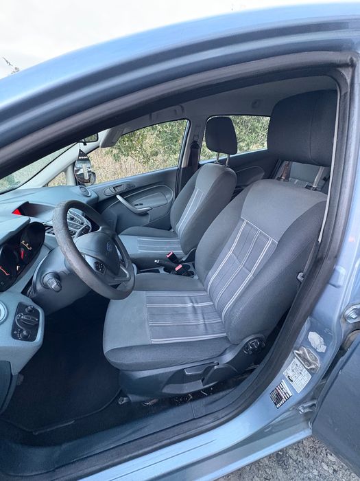 Vand ford fiesta .