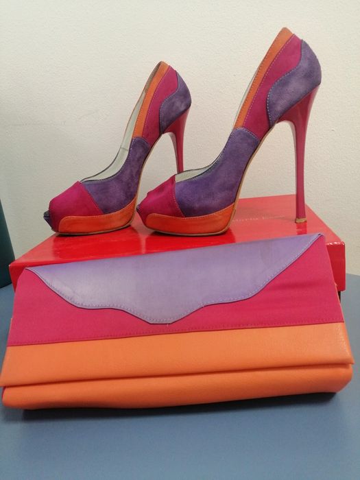 Дамски високи обувки и чанта