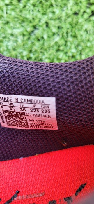 Adidasi Adidas marimea 36