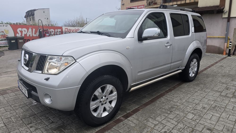 NISSAN Pathfinder 0 — imagine 3
