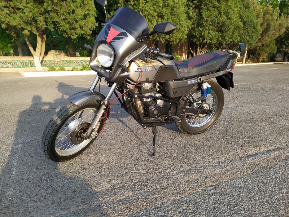 Мотоцикл Ява 368