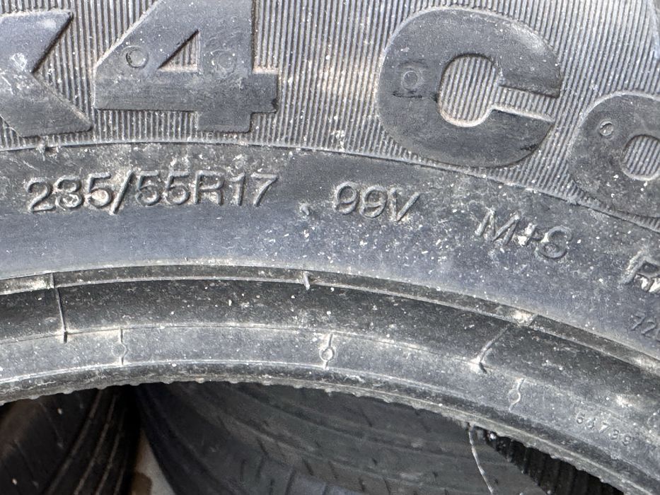 235/55/R17 Continental 4x4 1бр всесезона
