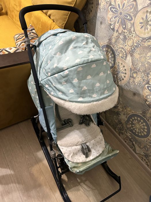 Продам санки коляска