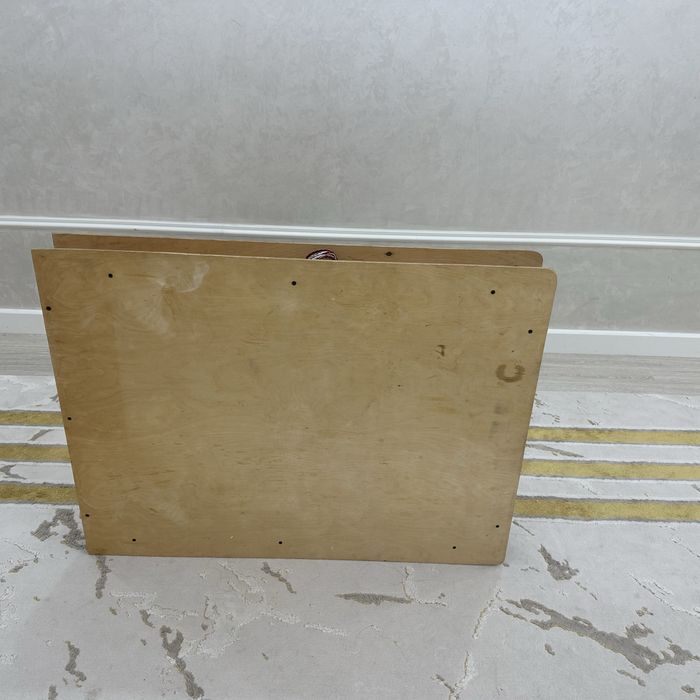 Жер стол сатылады. Жақсы жағдайда