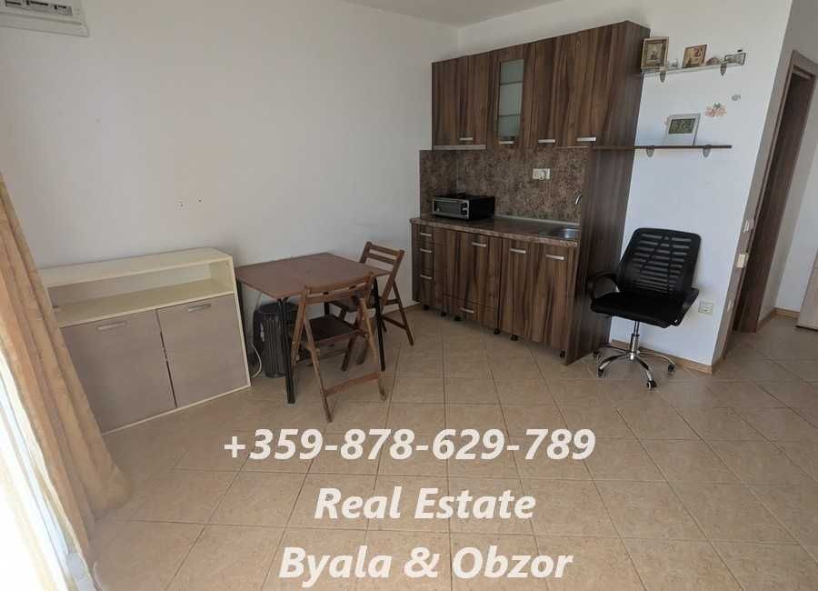 Продава се Едностаен апартамент в Бяла - 31 кв.м за 1375 €/кв.м - Снимка #8