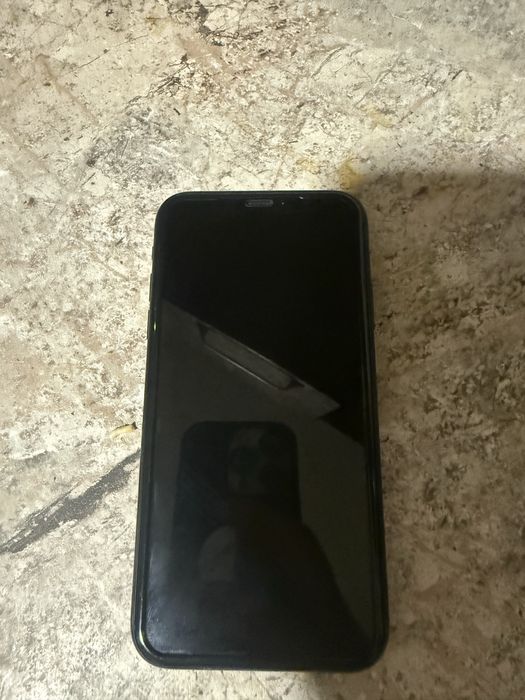 Продам Iphone xr 128 гиг