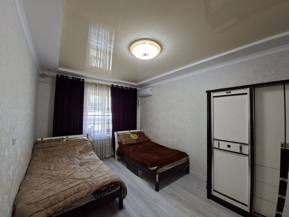 СРОЧНО ПРОДАЕТСЯ квартира 2-х этажная в центре города ТОРГ ЕСТЬ