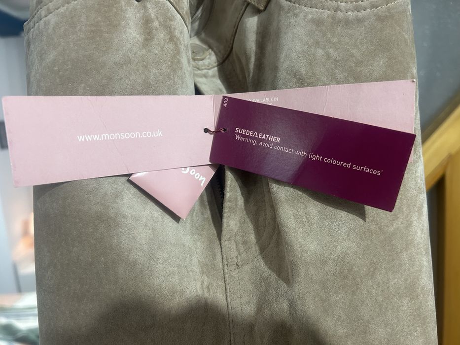 Costum dama piele marimea 14 Mark Spencer