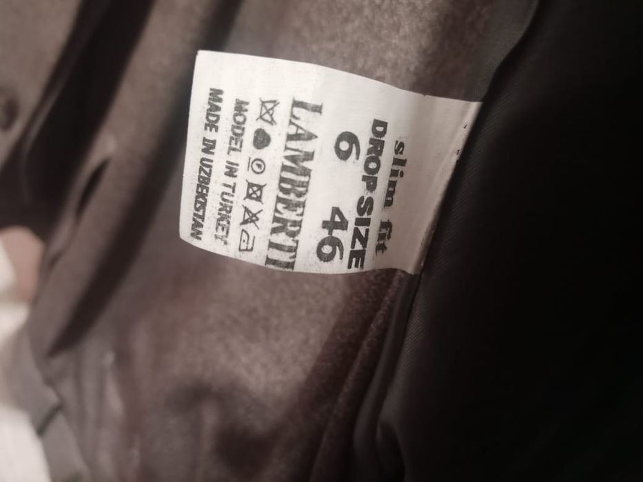 Продам мужской костюм