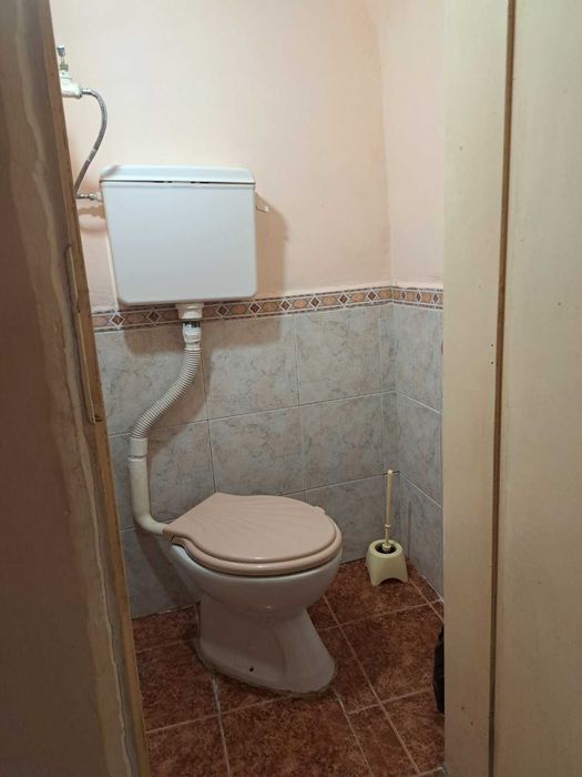 Продава се Къща в Чирпан - 240 кв.м за 375 €/кв.м - Снимка #12
