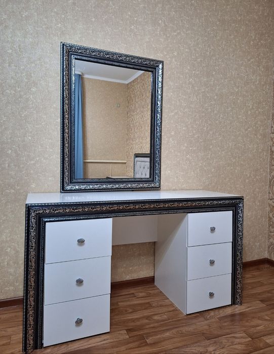 Спальная гарнитура.