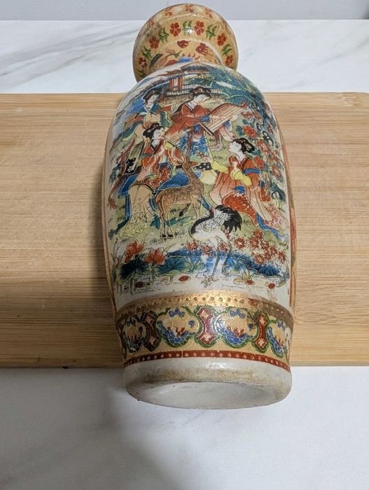 Vaza ceramica vintage pictata ,motiv chinezesc