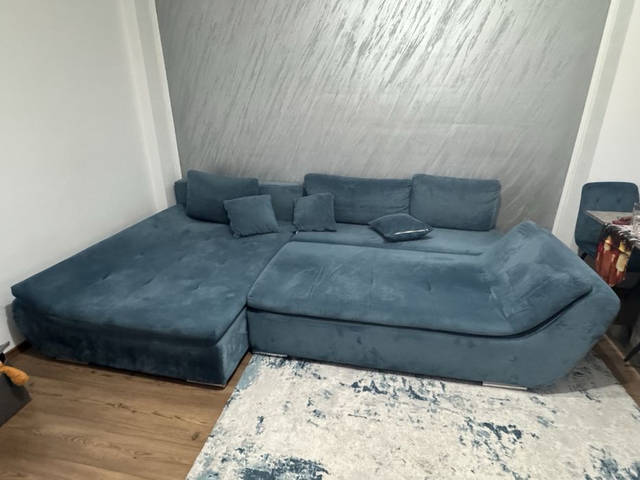 Vand canapea extensibila + 4 scaune