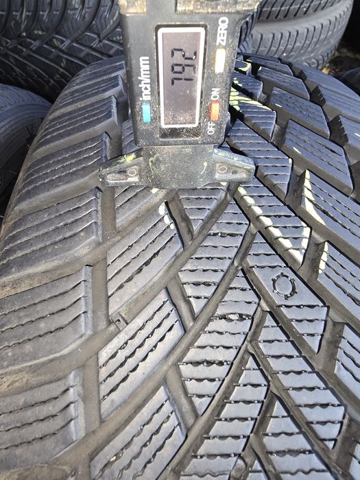 Anvelope 205/50/17 NOKIAN si Radar iarna