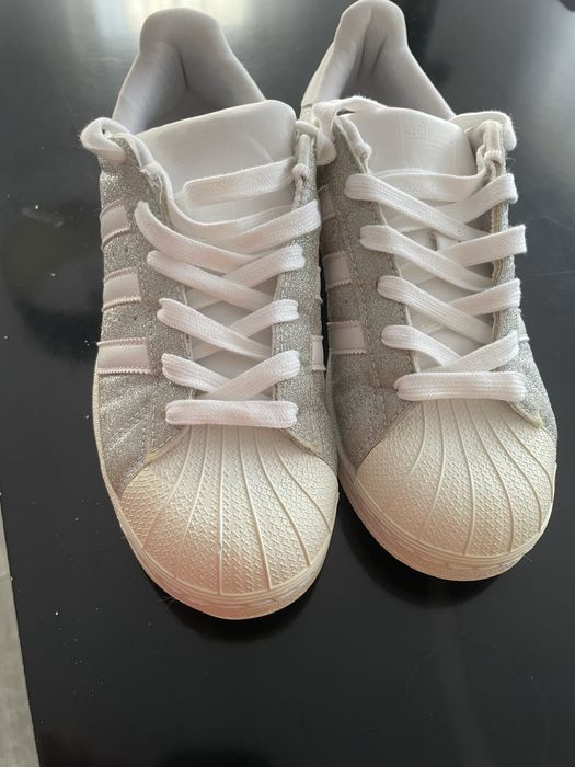 Adidas Superstar
