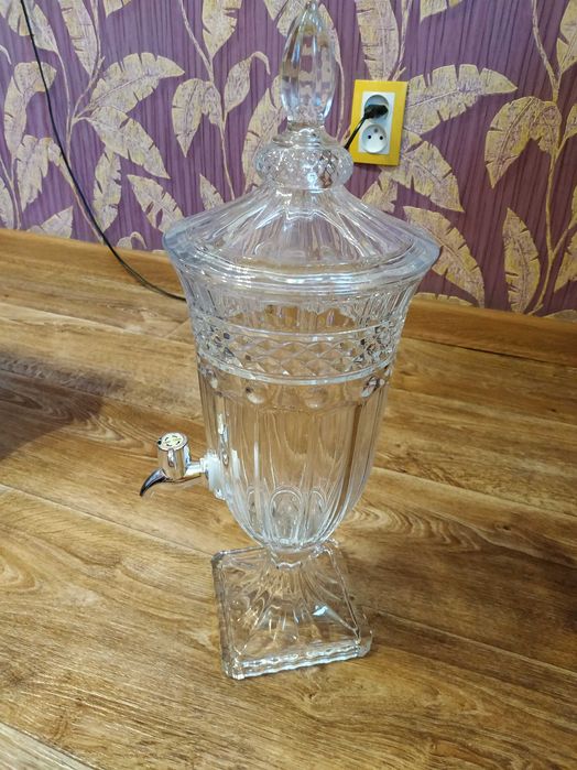 Продам новый стеклянный чайник