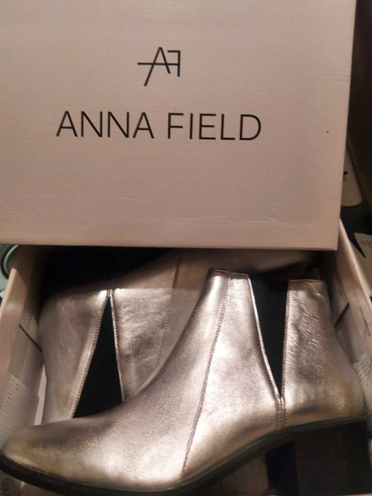 Нови сребристи боти естествена кожа - 42н.