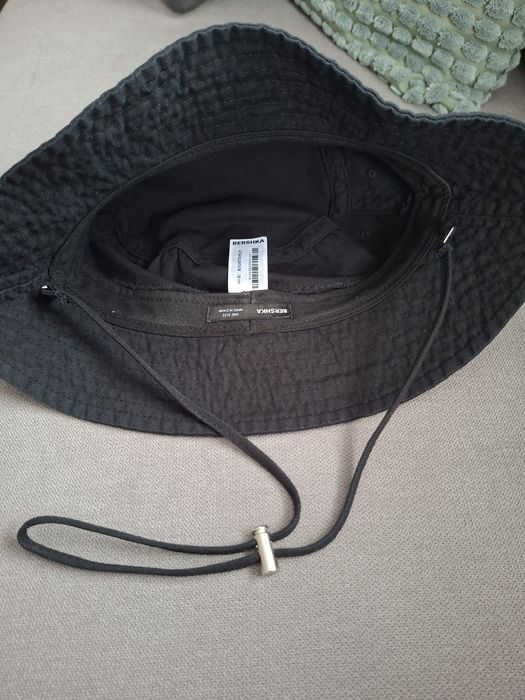 Аксесоари Adidas и други в ТОП качество на ниски цени + подарък