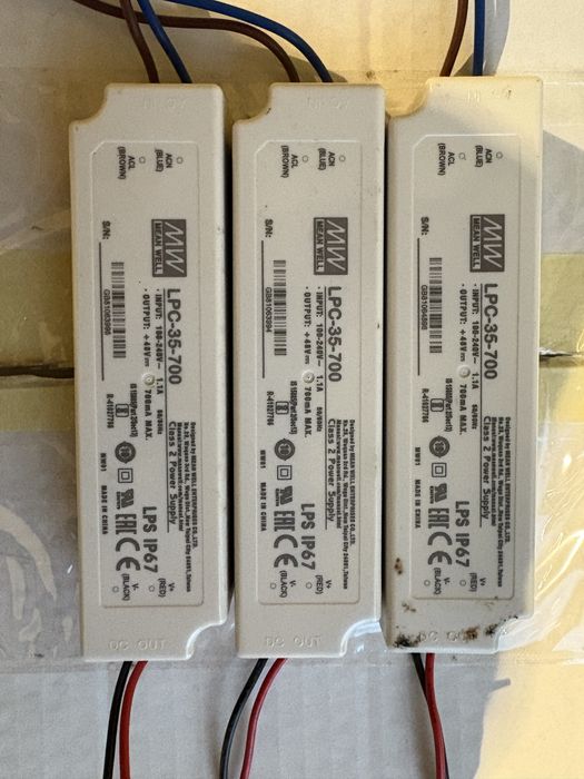 Surse LED Mean Well LPV / LPC / APC