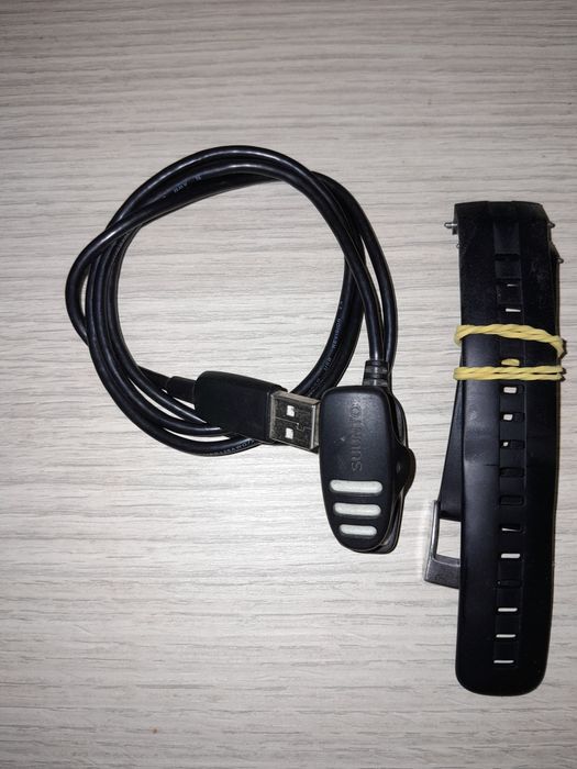 Vând vand cablu incarcare ceas Suunto ambit, curea