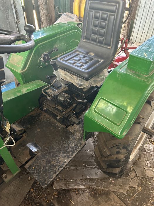 Tractoras ZUBR nou!