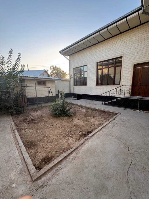 Сдам 2 комнаты в своём участке-только студенткам (ДЕВУШКИ)