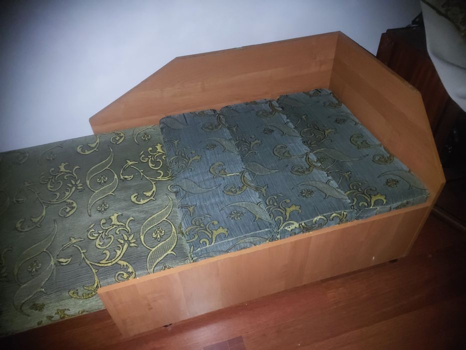 Продам кровать 190x75