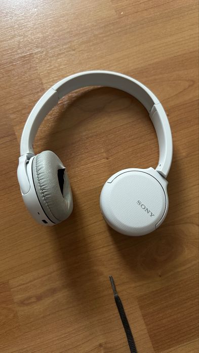 Наушники sony WH-CH520 белые