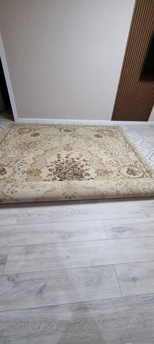 Шерстяной ковер с Турции