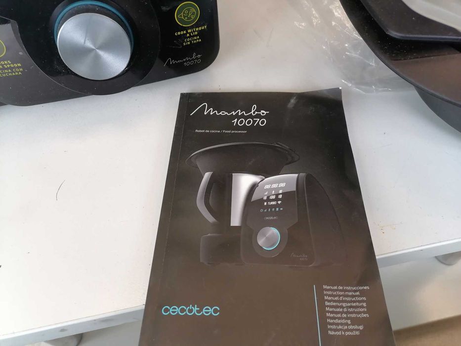 Мултифункционален кухненски робот Cecotec Mambo 100700 НОВ