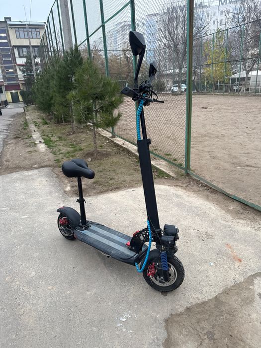 Электронный самокат