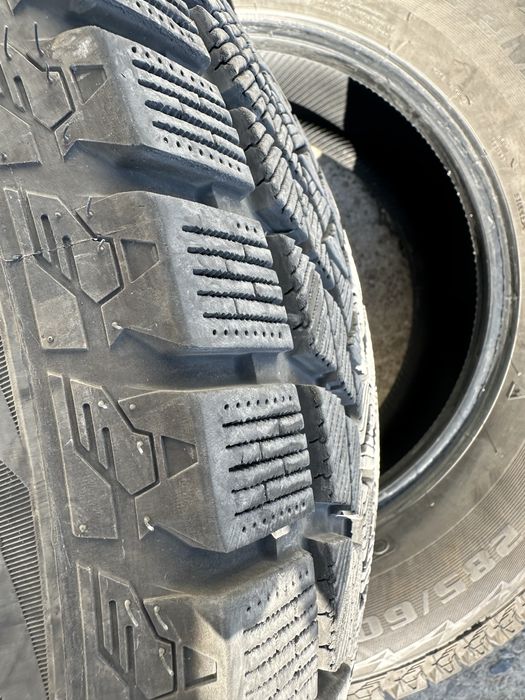 Продам зимние шины Kapsen 285/60 R18 на тойота лексус и тд