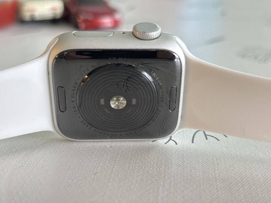 Apple Watch SE 2020 40мм