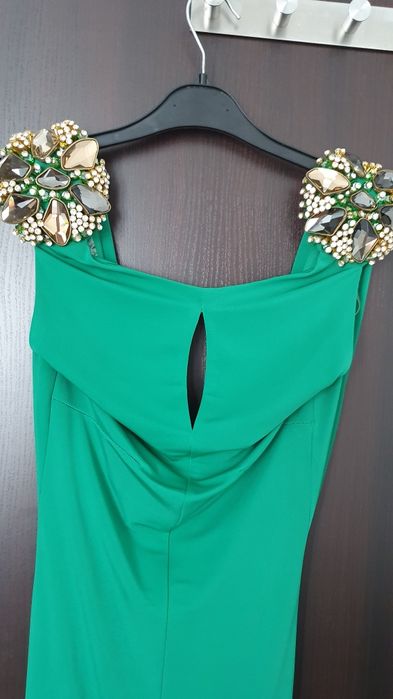 Rochie de seara elegantă