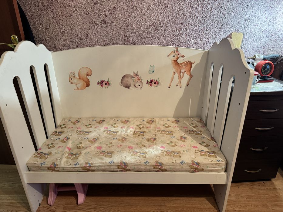 Детская кроватка